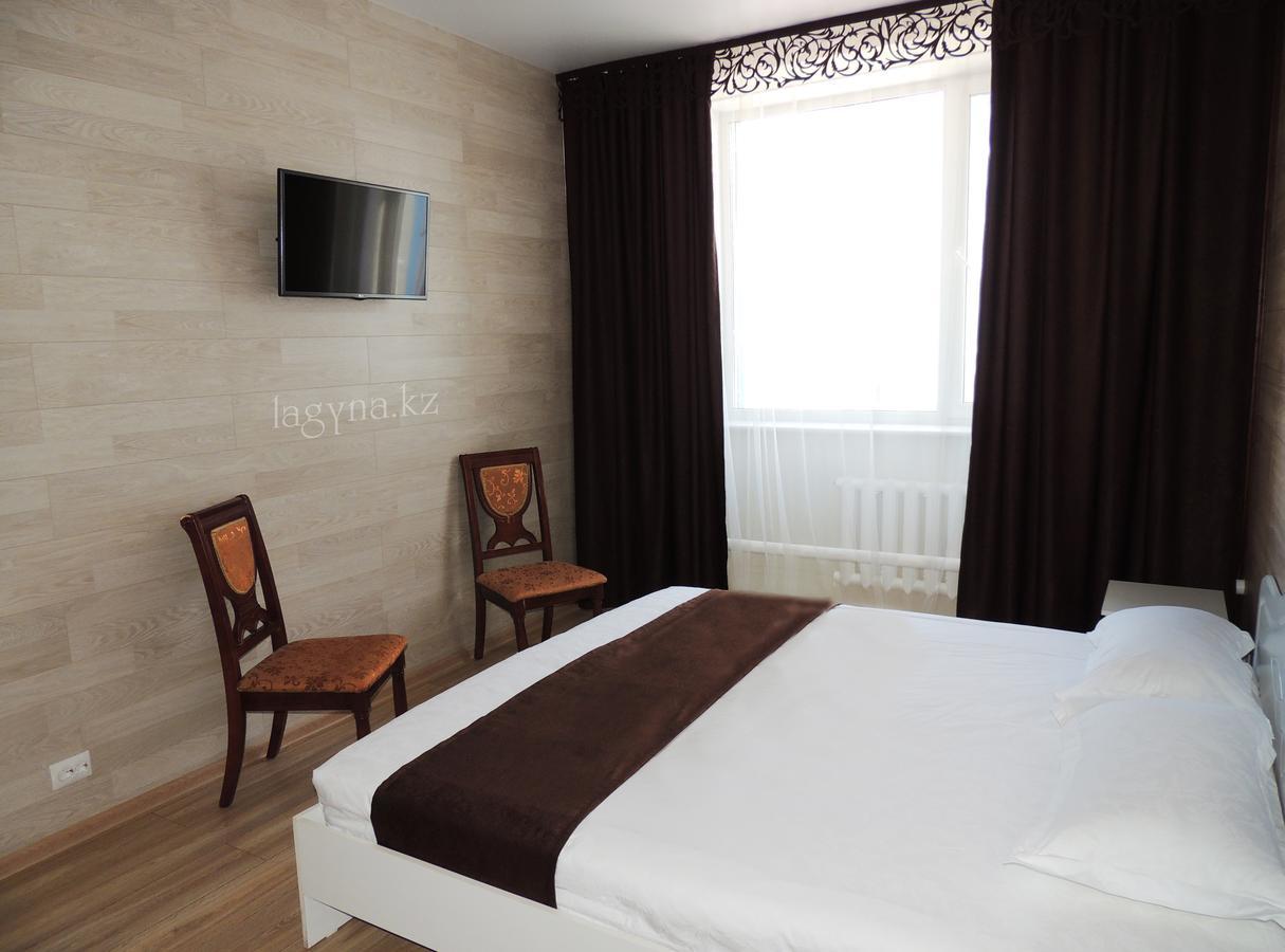 Laguna Hotel Qostanaj Buitenkant foto