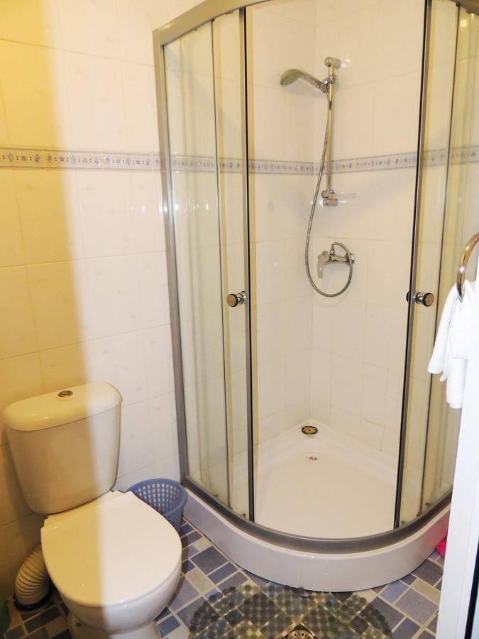 Laguna Hotel Qostanaj Buitenkant foto