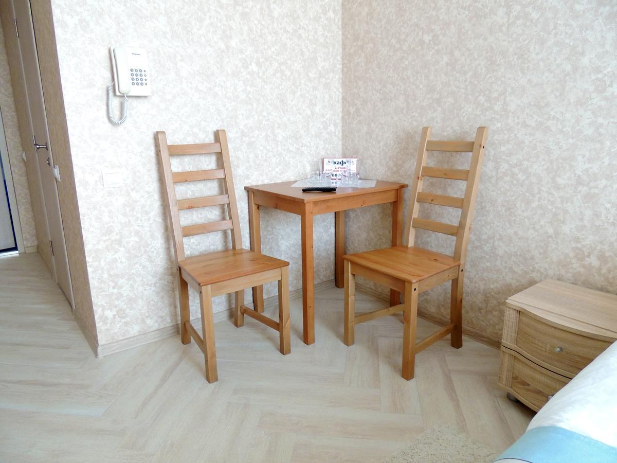 Laguna Hotel Qostanaj Buitenkant foto